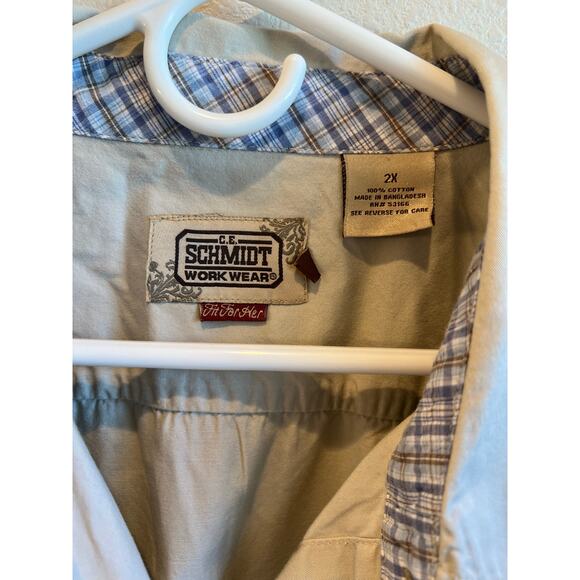 Schmidt work wear Fit For Her shirt. Women’s size 2X. Khaki, short sleeves. - Picture 3 of 3